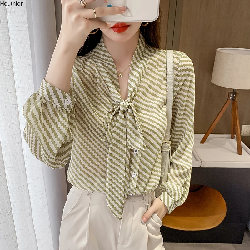 

Spring Autumn New Women's Blouses V-neck Shirt Long Sleeve Tops Striped Blouse Girl Casual Fashion Chiffon Loose