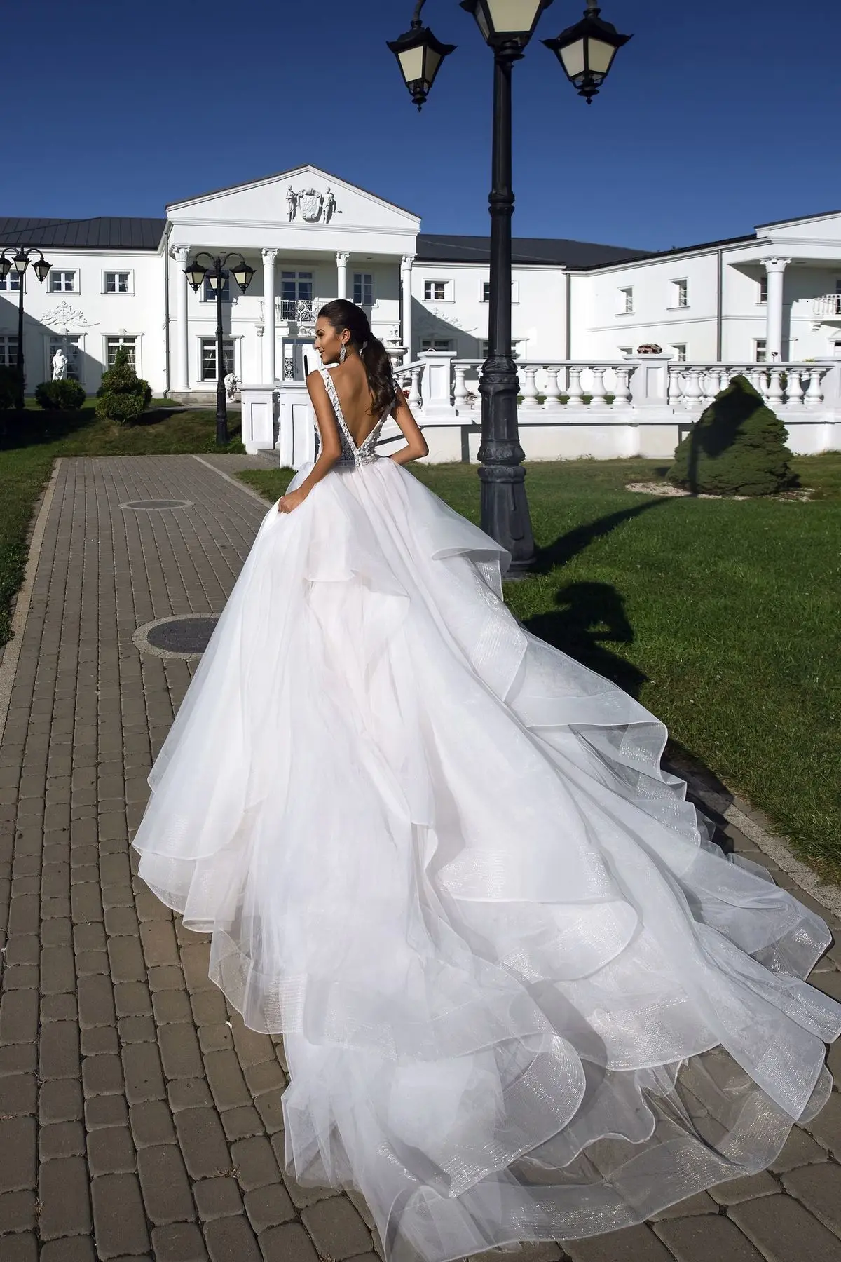 Vivian's Bridal Элегантное свадебное платье с рюшами и длинным шлейфом, сексуальное свадебное платье с глубоким v-образным вырезом и цветочной аппликацией, фантазийное свадебное платье принцессы