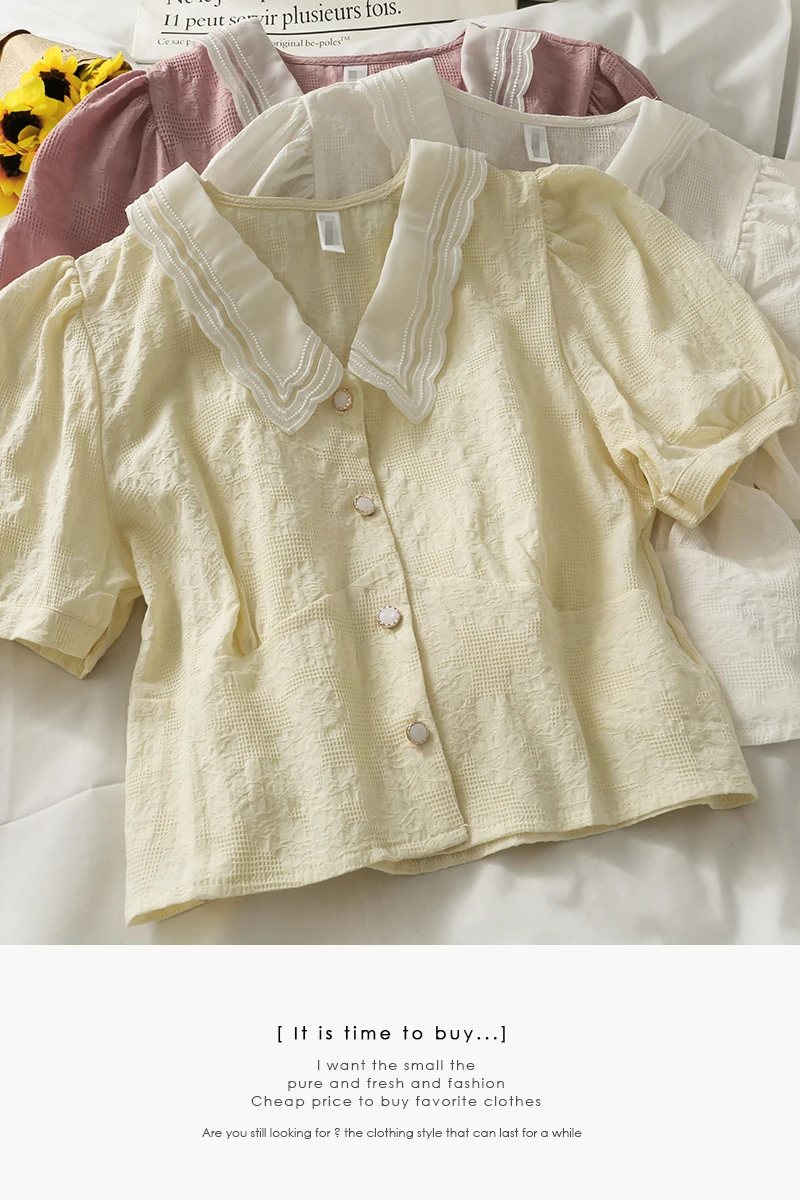 

2021 single-breasted blouse female bubble sleeve shirt