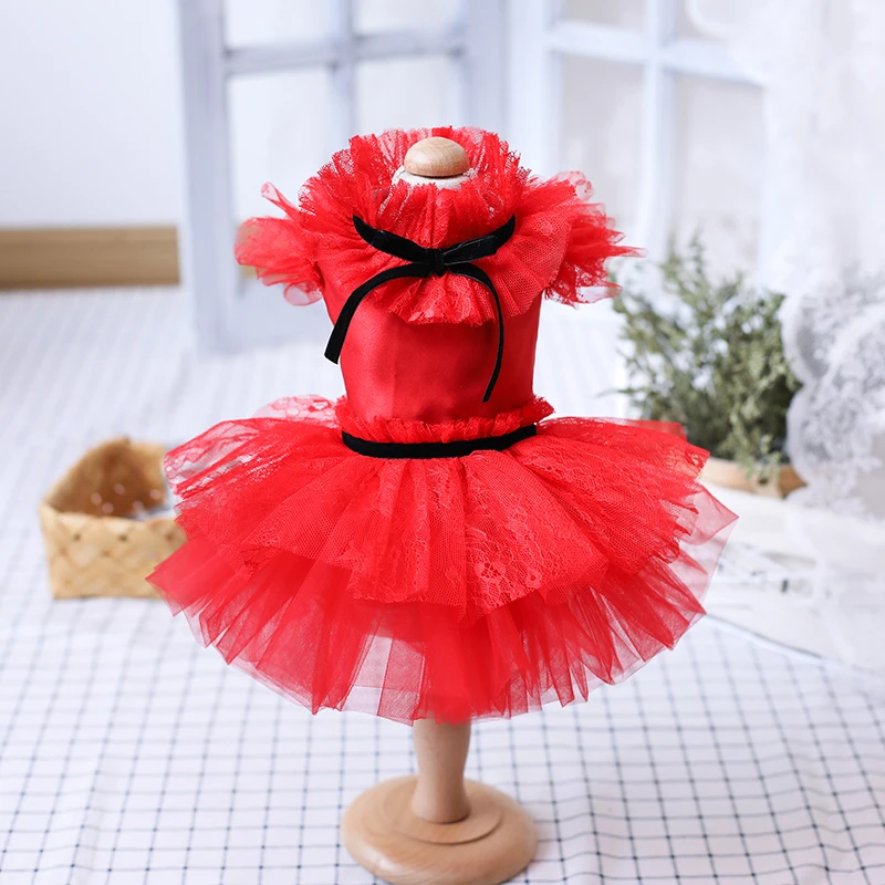 

New Puppy Dog Red Dresses Pet Clothes Wedding Party Lace Tutu Skirts For Small Medium Dog Chihuahua Teddy Outerwear Costumes