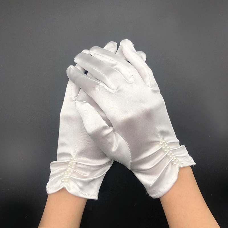 Матовая атласная Элегантные короткие белые свадебные перчатки с открытыми