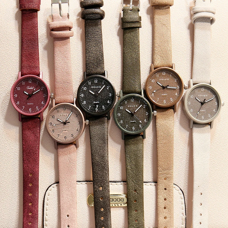 

Korean version of simple scale watch literary retro female watch college stone pattern belt student quartz watch