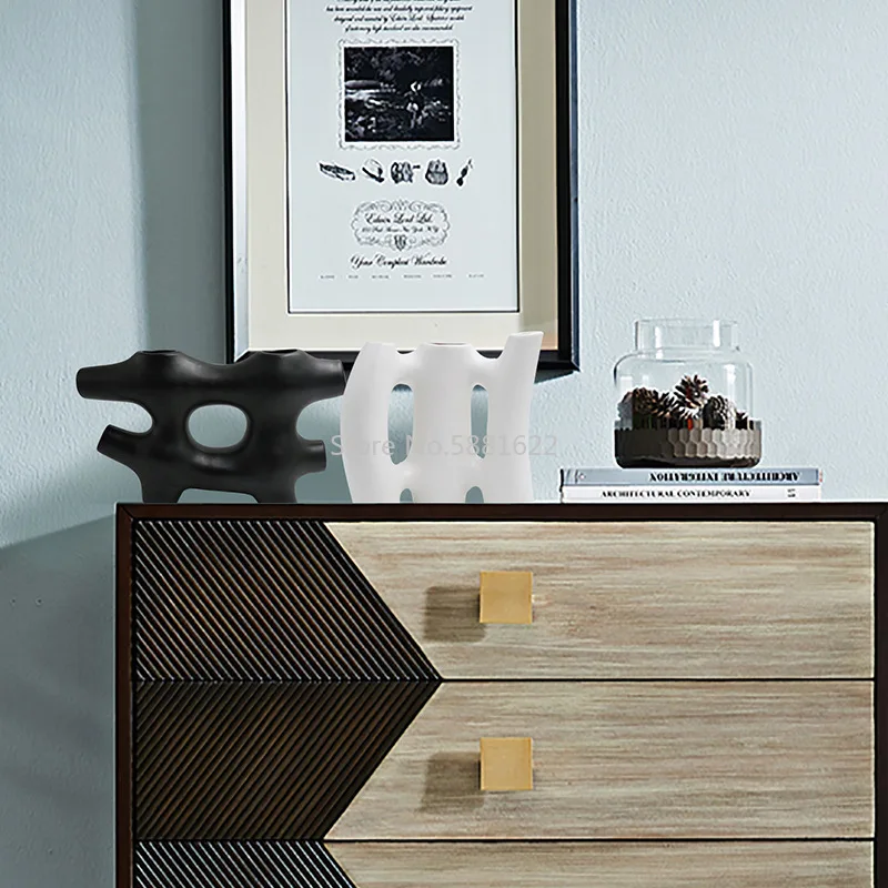 Керамическая ваза в современном минималистском скандинавском стиле гидропонная