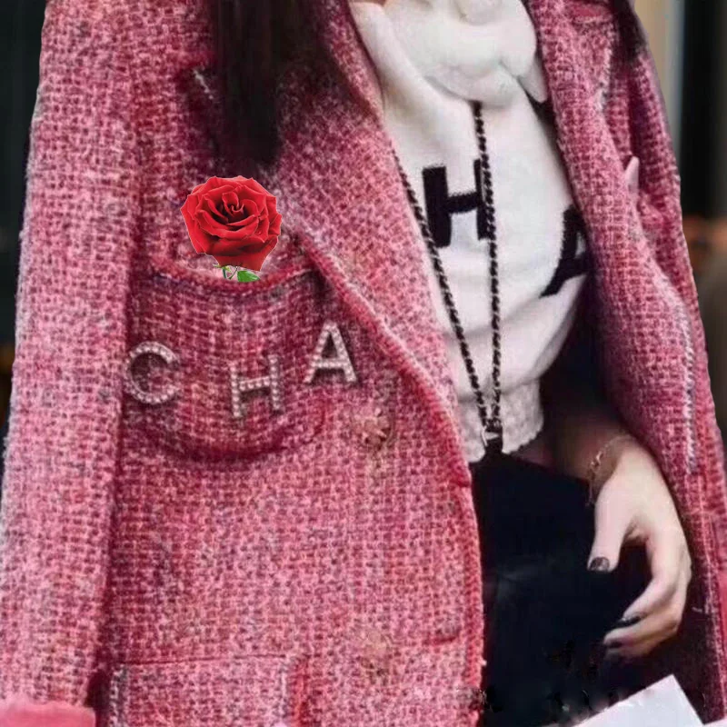 Популярная буква из цинкового сплава брошь для мужского костюма женщин модная