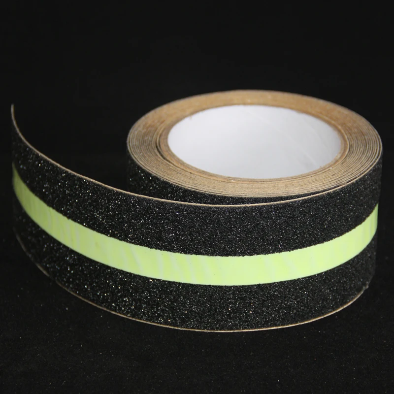 Противоскользящие светоотражающие наклейки для лестницы 5 м напольная