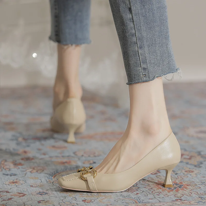 

6368-1 French Retro Net Red Horse Buckle Pumps Fashion Square Toe Mary Jane Women's Shoes 2021 New High Heels sneakers women