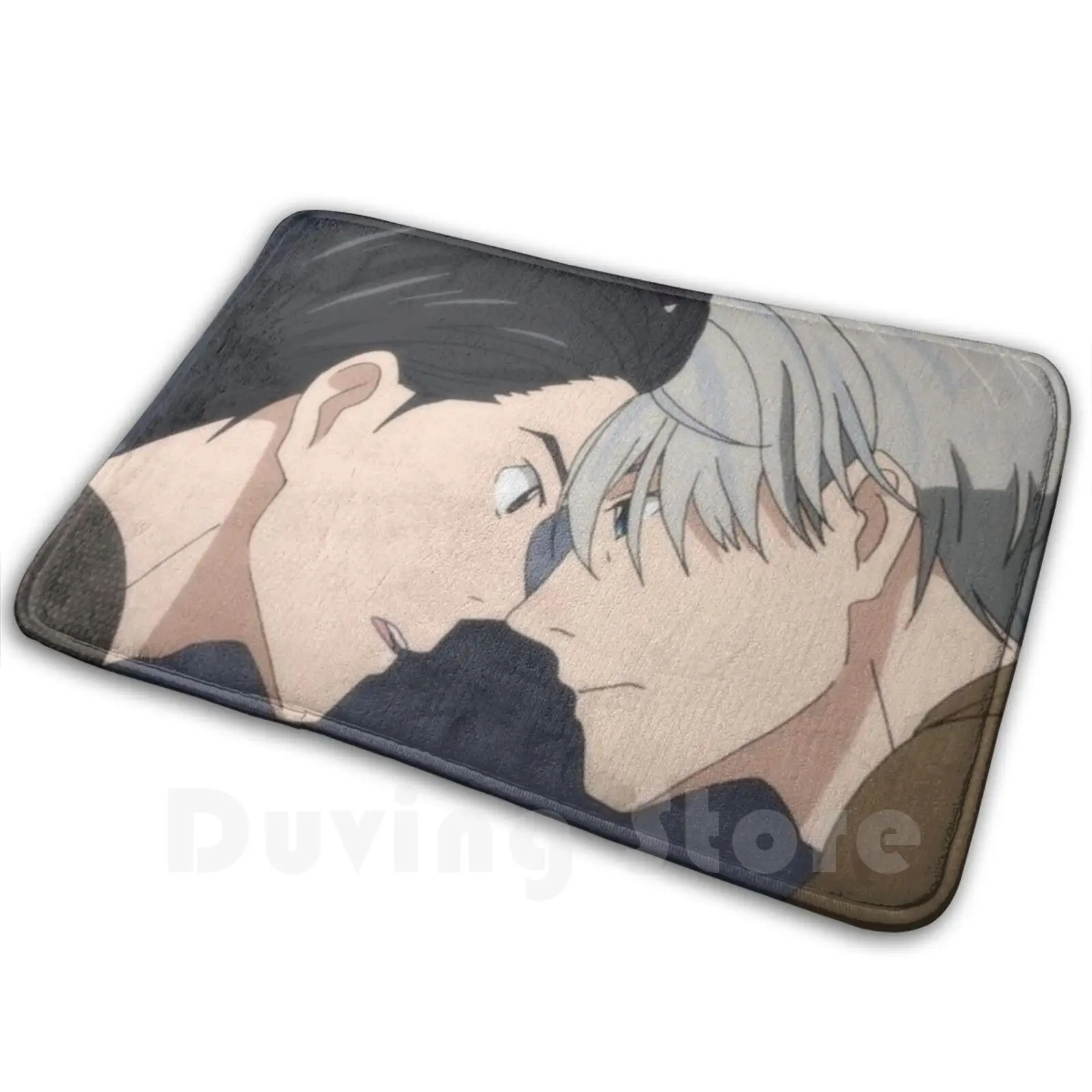 

On Ice-Viktor и коврик подушка на Ice Yoi аниме Plisetsky Viktor Nikiforov Yuuri Katsuki Otabek