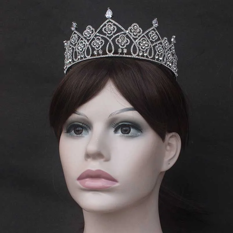 

Princess Pageant Crown Rhinestone Headband for Women Bride Tiaras and Crowns de Noiva Bridal Wedding Hair Accessories Headdress
