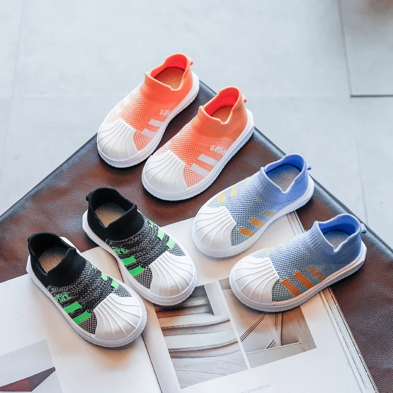 Детская обувь новинка 2020 модная для мальчиков сетчатые мягкие резиновые