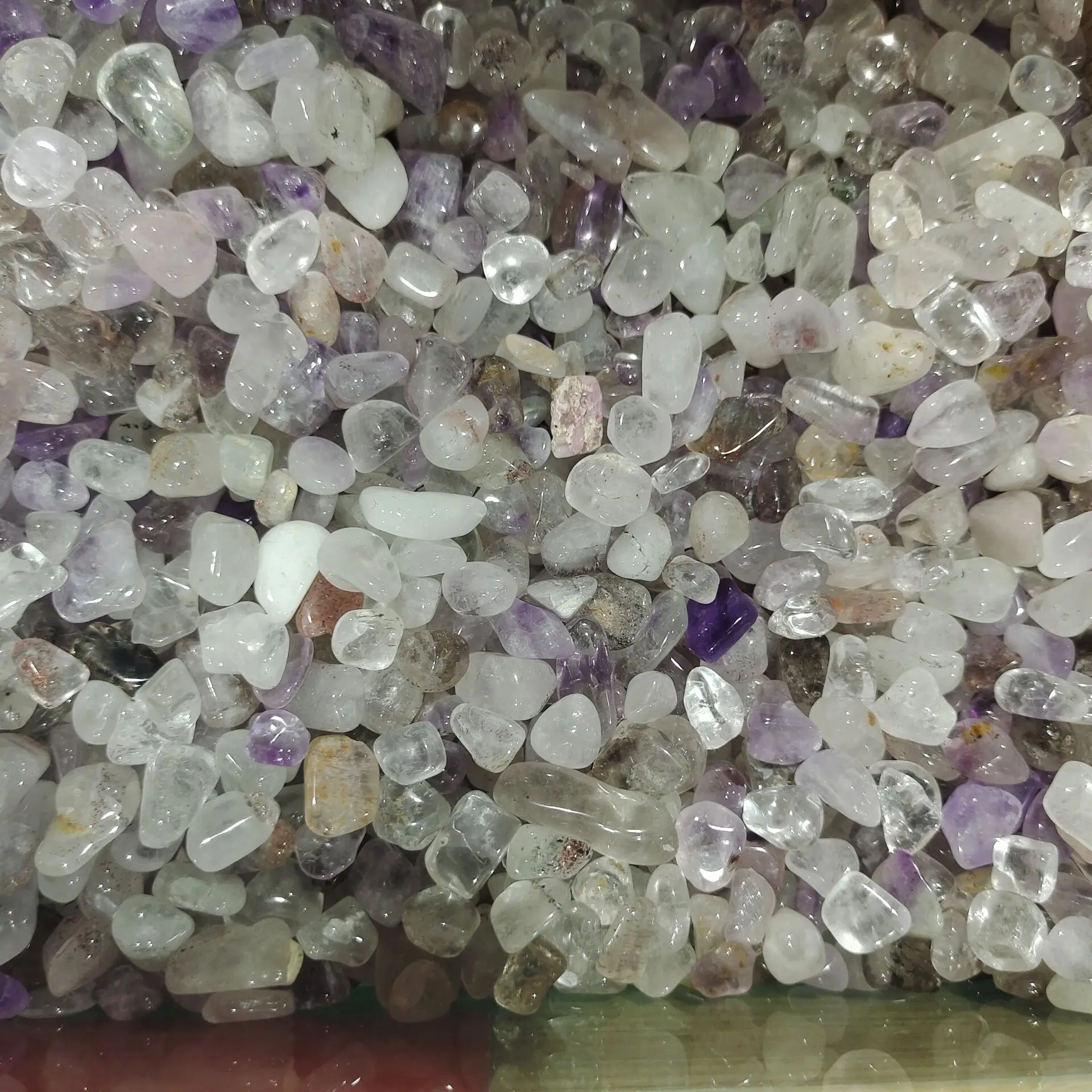 

Natural Super Seven Energy Reiki Duobao Crystal Crushed Stone Fish Tank Aquarium Garden Healing Energy Stone Decoration