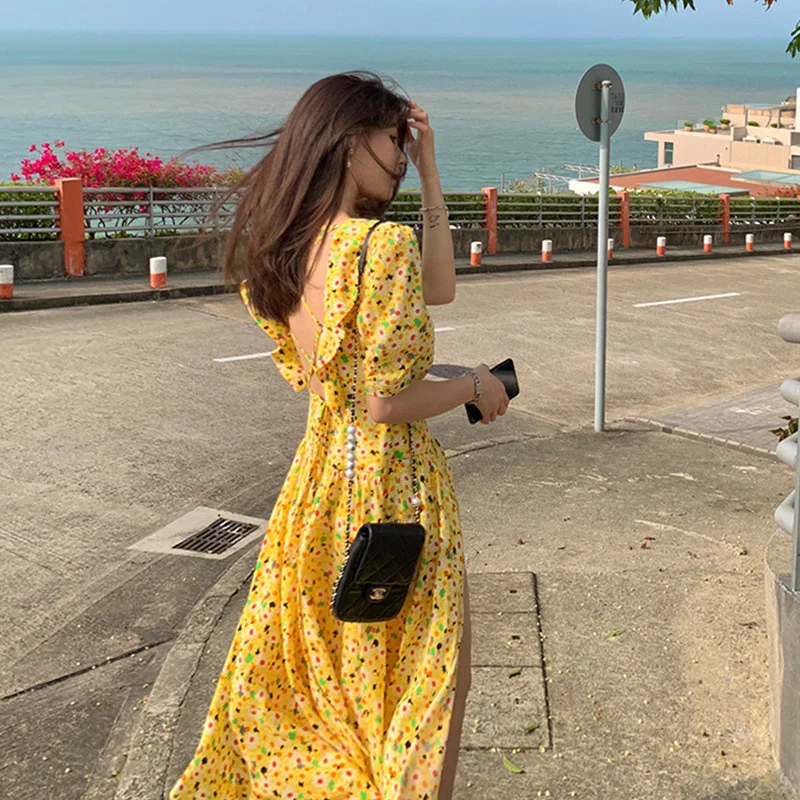 Длинное облегающее пляжное платье желтое для отдыха у моря супер сказочное с