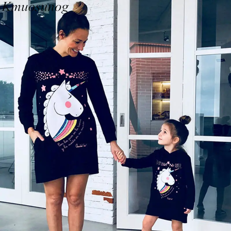 Одежда для мам и я осень 2019 зимнее платье с капюшоном мини милое мультяшным