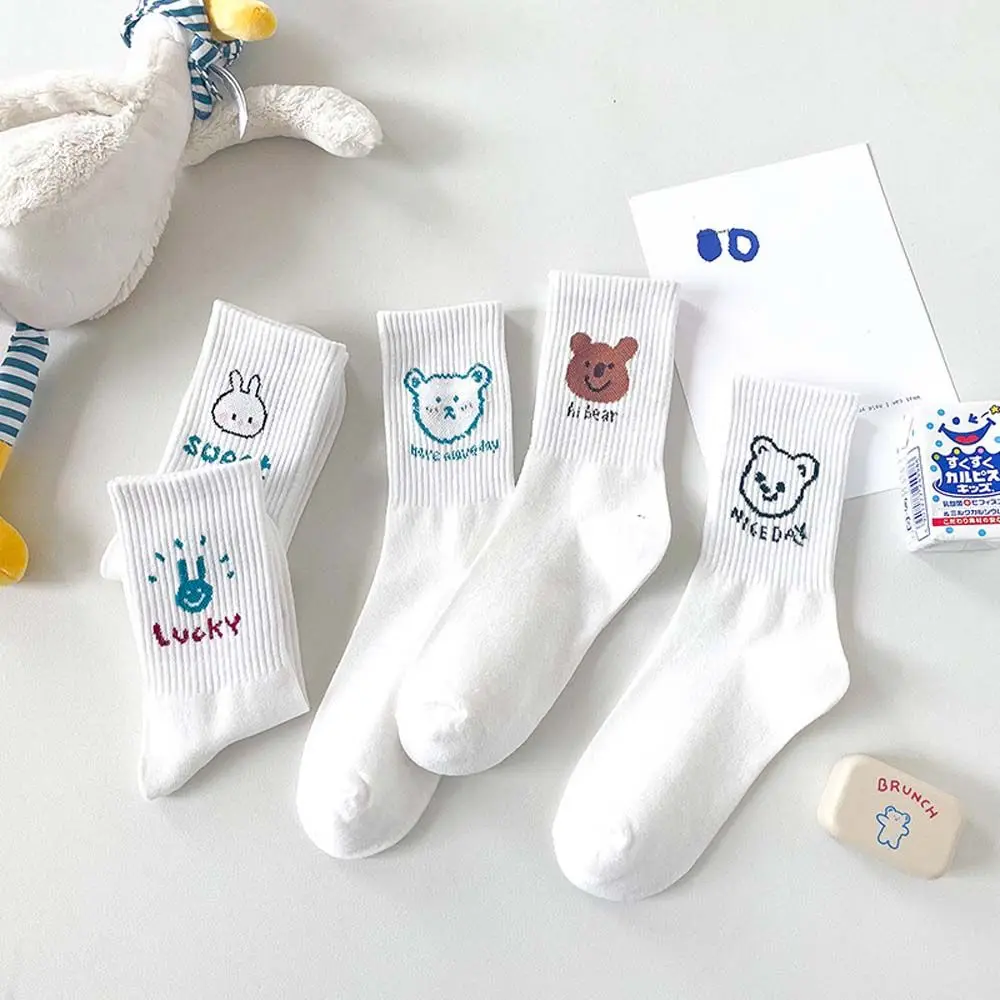 

Женские дышащие удобные спортивные Чулочные изделия в стиле хип-хоп Harajuku, баскетбольные носки, носки средней длины, Мультяшные носки