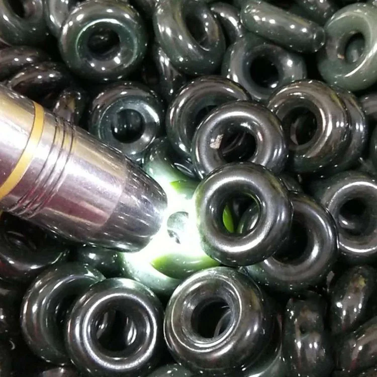 Природный Синьцзян и Тянь Yuqing нефрита Пончик подвески Ping An кольца Подвески |