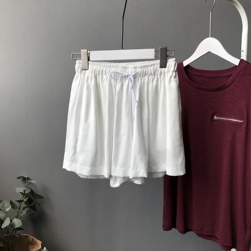 

2021 Summer New Elastic Waist Loose Plus Size Casual Shorts Women Simple Solid All Match Woman Shorts High Waist Soft Shorts