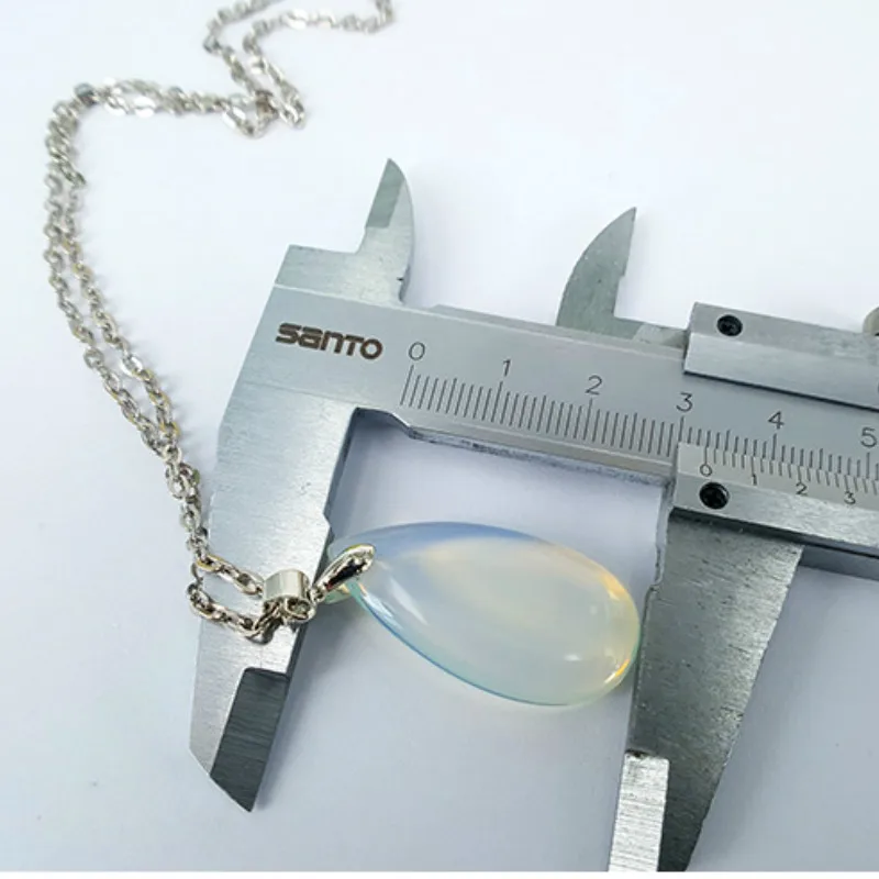 Ожерелье с подвеской в виде капли из натурального камня и сплава опалом Женская