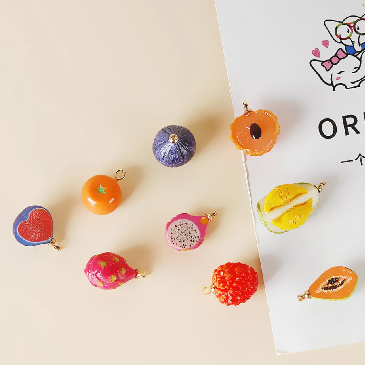 Полимерные кулоны в виде фруктов личи питая папайя сделай сам ювелирные изделия