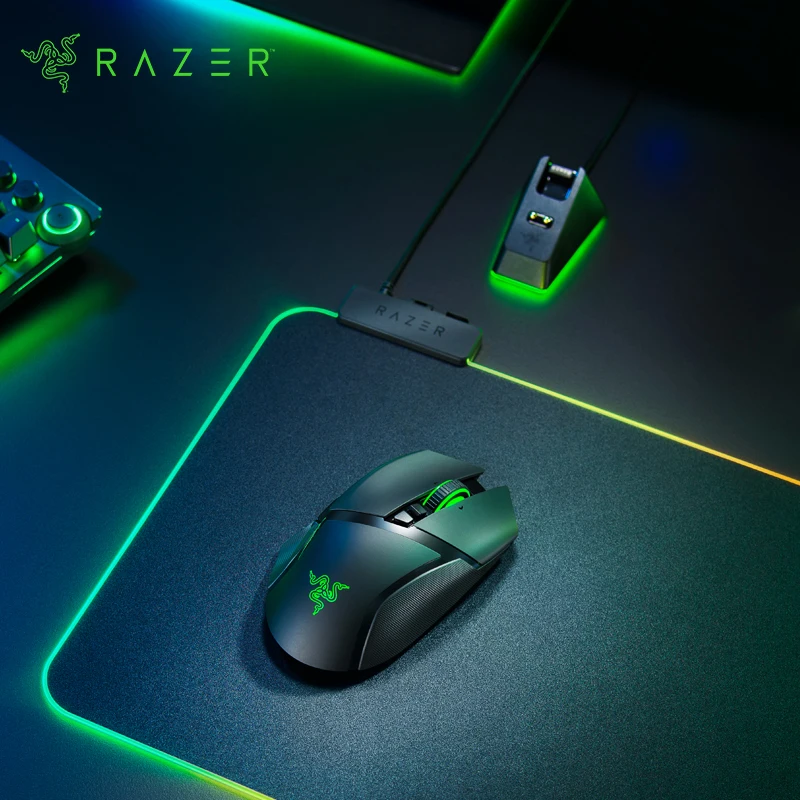 Razer мышь зарядная док-станция Chroma: магнитная с функцией зарядки хромированное