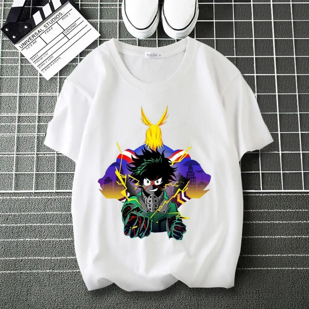 

Персонализированная футболка с круглым вырезом и коротким рукавом