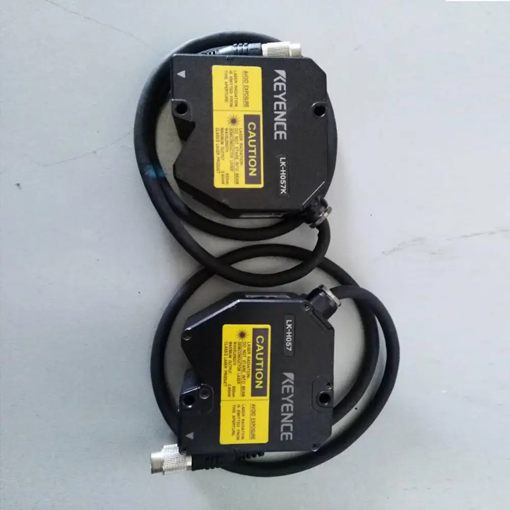 

KEYENCE LK-H057K Sensor Head Wide Type