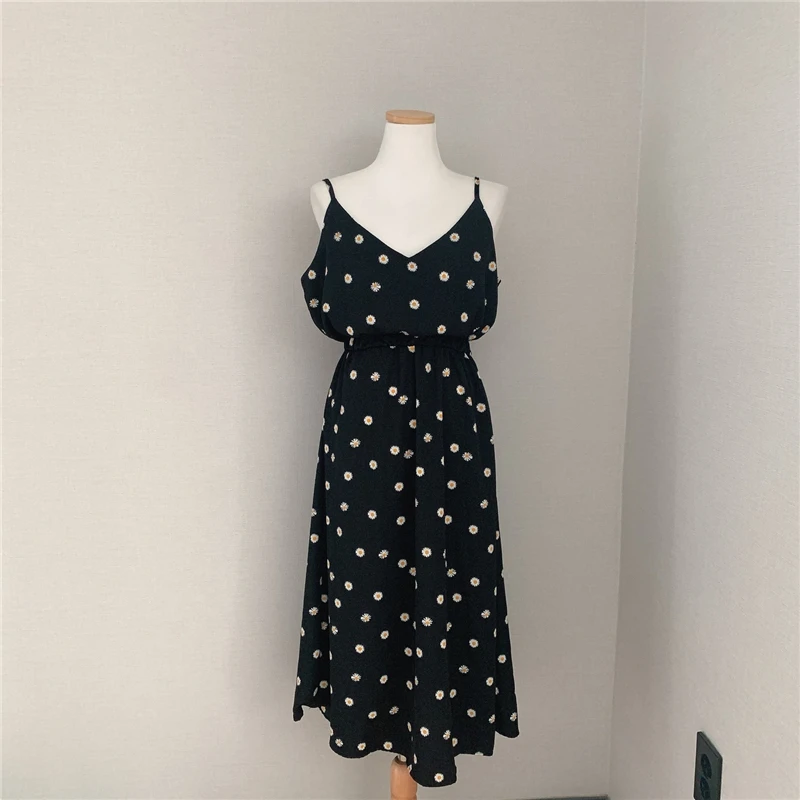 

2020 Summer Korean 2 Piece Sets Women White Shirt + Daisy Printed V-neck Dress Outfits Suits Fashion Elegant Ladies 2 Pcs Sets