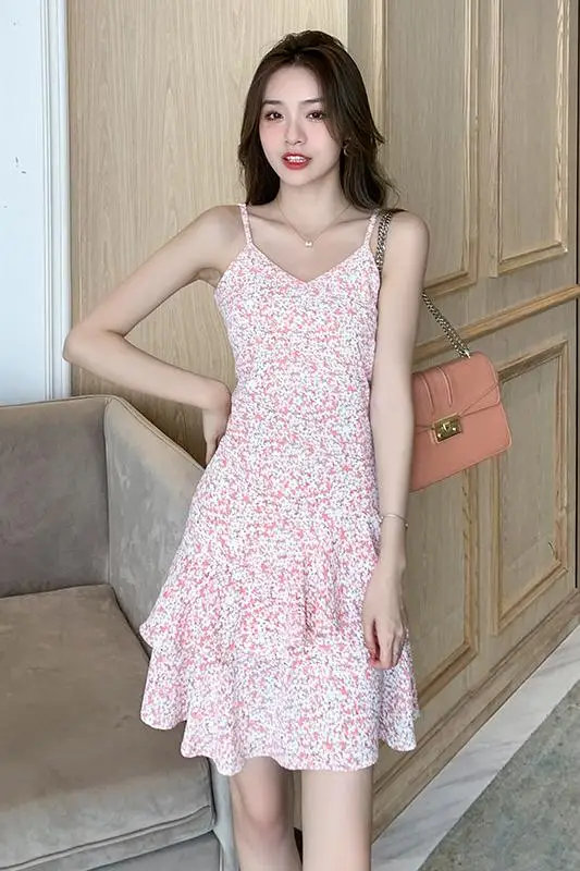 

COIGARSAM 3XL Plus Size French Style Floral Print Women dress New Spring Summer Spaghetti Strap Dresses Green Pink 6826