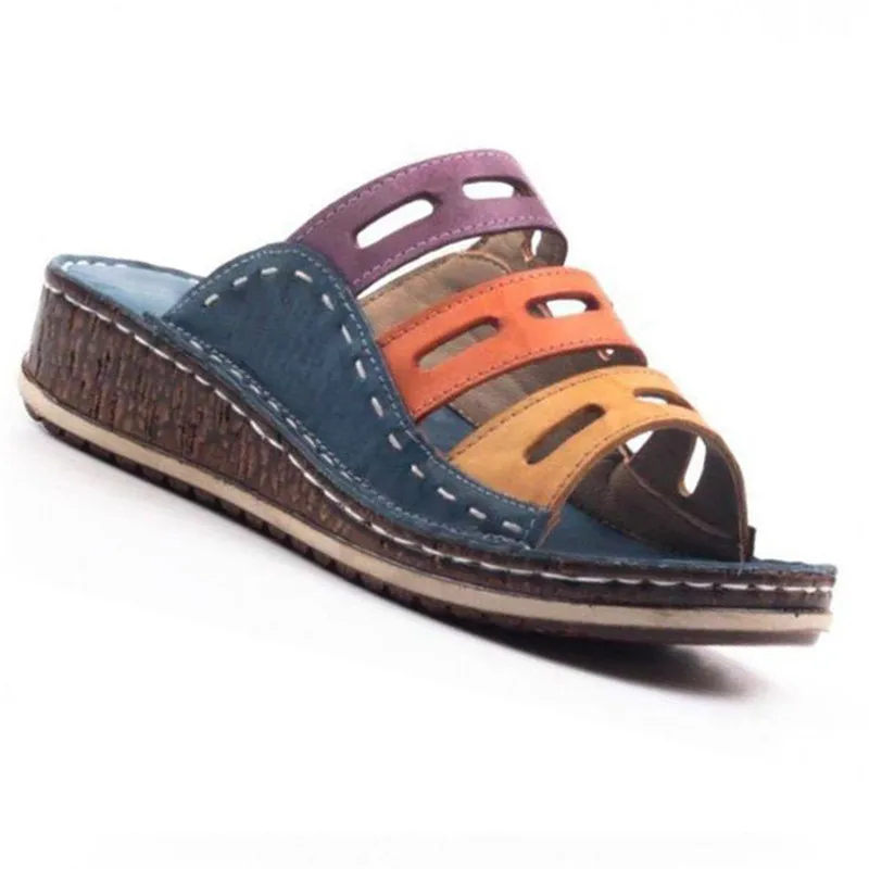 Женские шлепанцы пляжные сандалии на танкетке с перфорацией плоская подошва