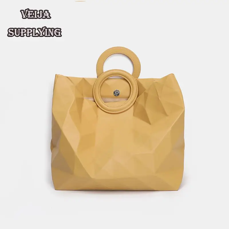 

Female Bag 2021 New Trendy Diamond Lattice Portable High Capacity Tote Bag High-end Sense Niche Shoulder Messenger Bag Casual