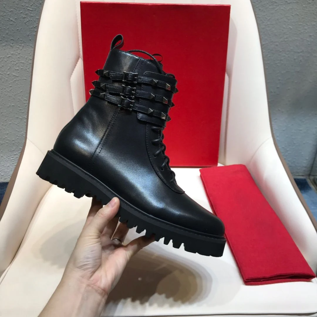 Черные ботильоны в байкерском стиле женская обувь зимняя на шнуровке с
