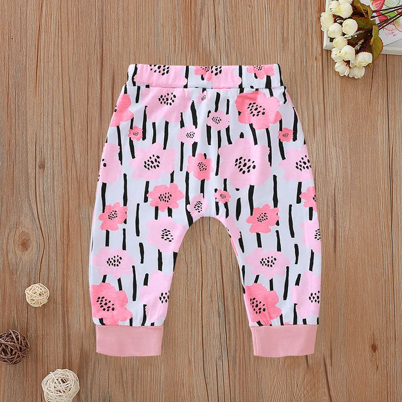 Одежда для маленьких девочек красивый топ с длинным рукавом и надписью She Is Lovely