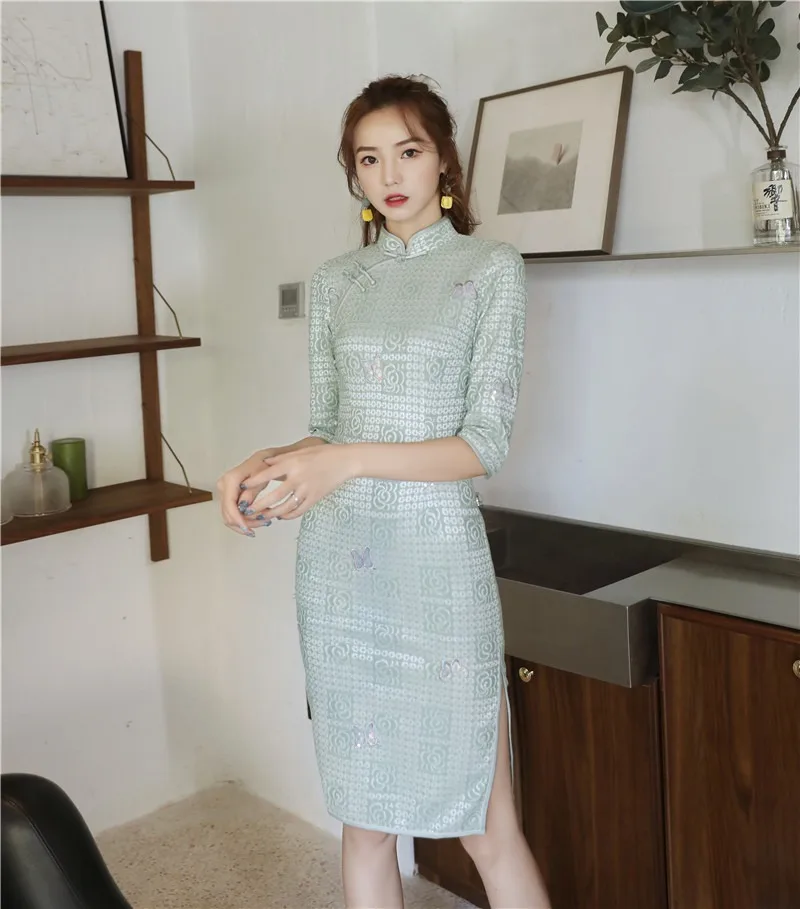 

2020 autumn and winter new cheongsam sequin embroidery butterfly lace mid-length cheongsam girly temperament improved cheongsam