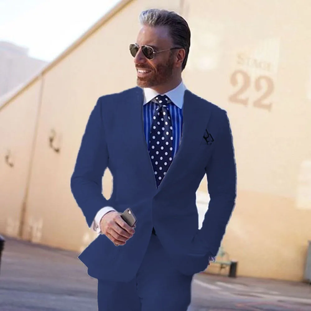 Нежные мужские костюмы белые свадебные для жениха из 2 предметов облегающие