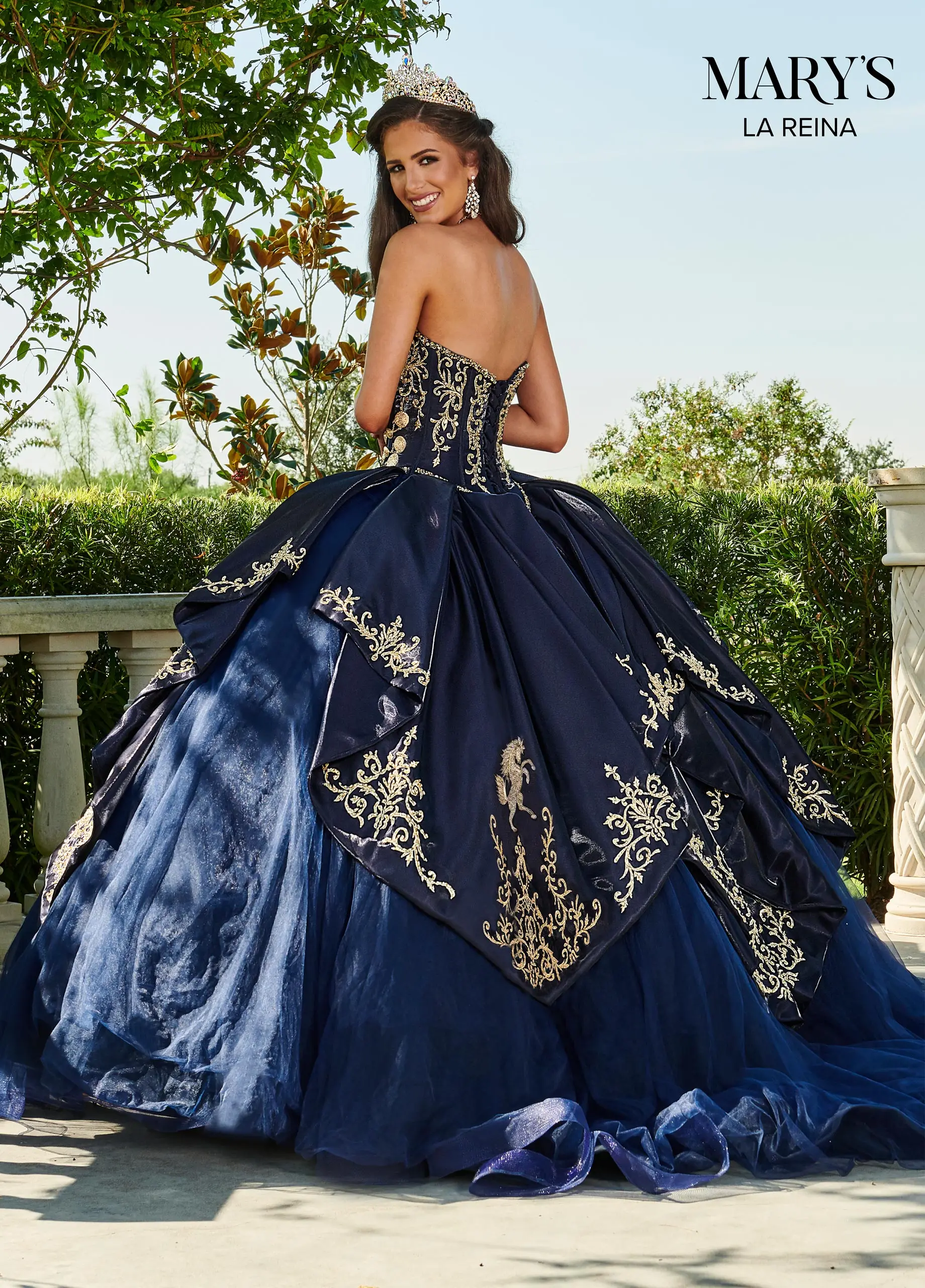 

2020 Navy Luxuries Quinceanera Dresses Embroidery Sweetheart Ball Gown Girls Pageant Gowns Lace Up Back Sweet 16 Dresses