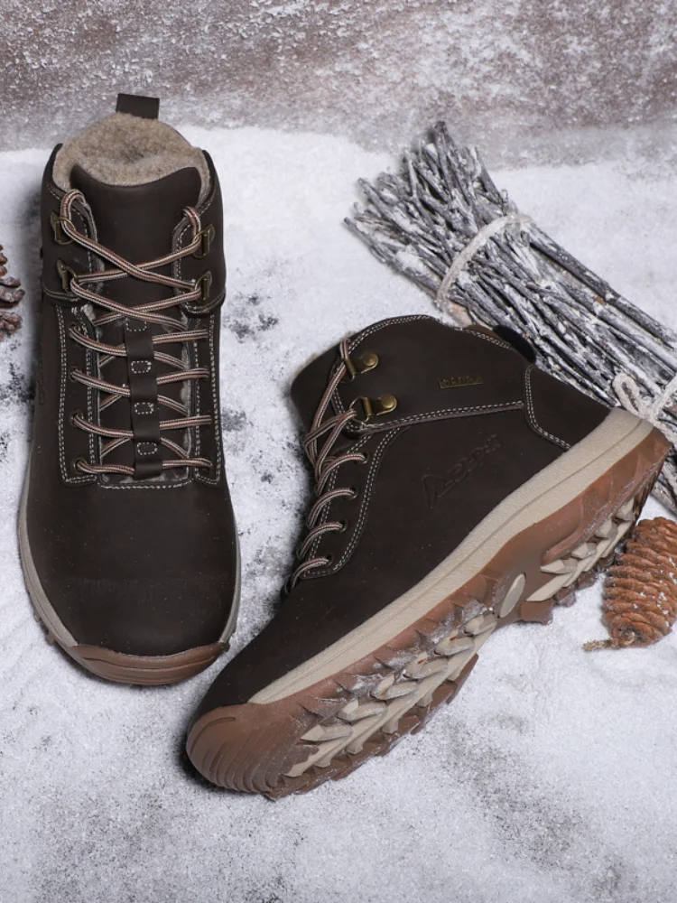 

Women Sports Boots PU Plus Velvet Warmth Sports Nonslip Waterproof Lowheeled Thicksoled Wear-resistant Winter Flat Hiking Boots