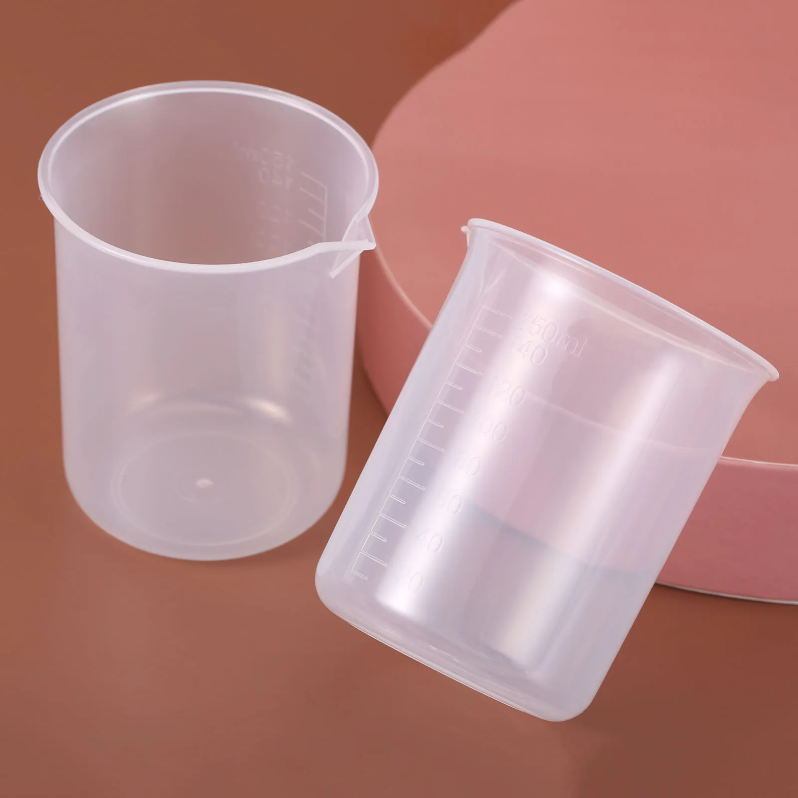 

2 шт. 150 мл полипропиленовая мерная чашка прозрачные числовые шаги от 20 мл до 150 мл Прочный инструмент чашка для смешивания инструмент 80 мм * 60 ...
