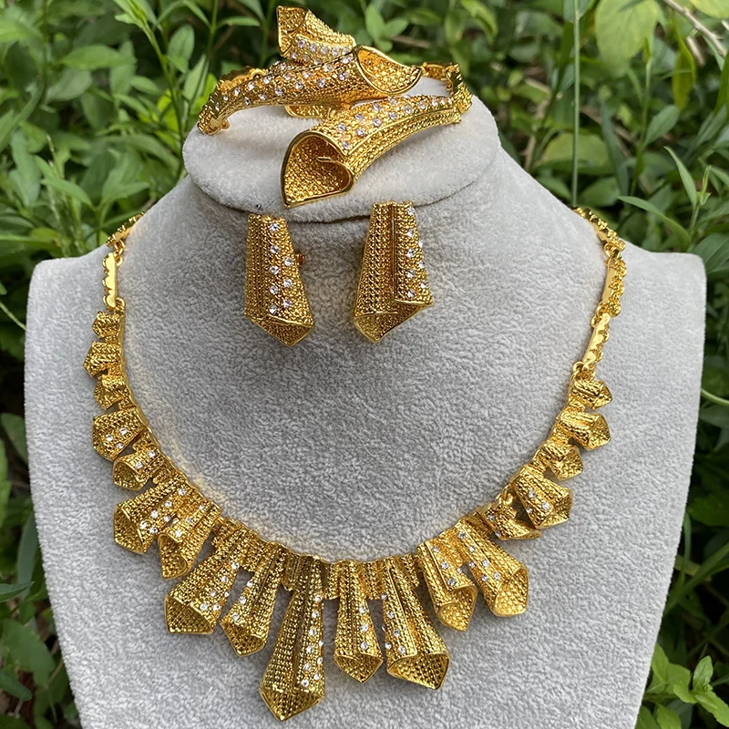 

Vintage Dubai Gold color Ornament for Girls 24K Habesha necklace earrings bracelet ring Women's wedding wife gifts jewelery set