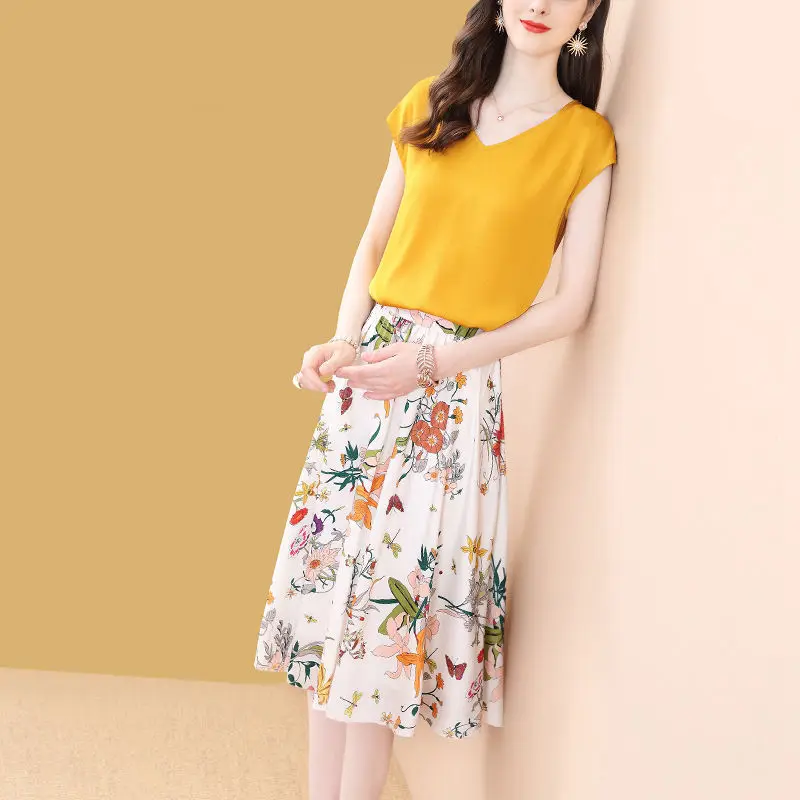 

One Piece / Suit Fashion Fresh And Beautiful Girl Woman Temperament Skirt Summer 2021 New Fashion Print Skirt Rural Cute Amazed