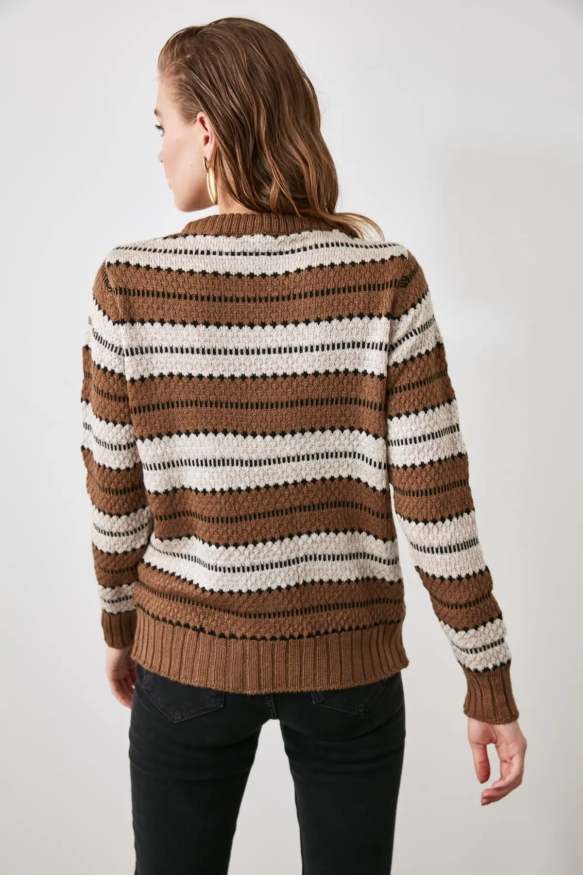 

Trendyol Mesh Detailed With Color Block Knitwear Sweater TWOAW21KZ0856