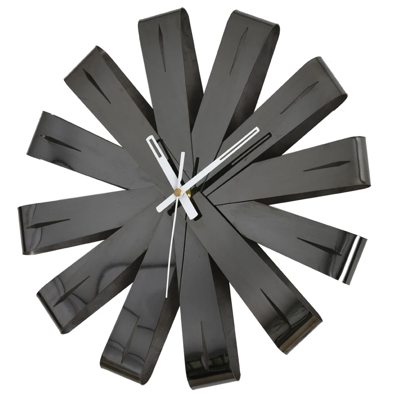 

Скандинавский дизайн черные настенные часы для гостиной простые бесшумные настенные Висячие часы с одним лицом Zegar Na Sciane предметы первой не...