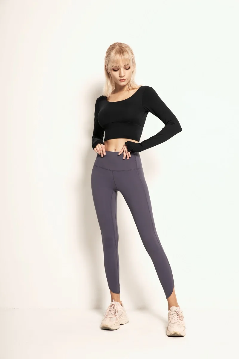 Женская футболка с длинным рукавом и открытой спиной для занятий спортом летняя