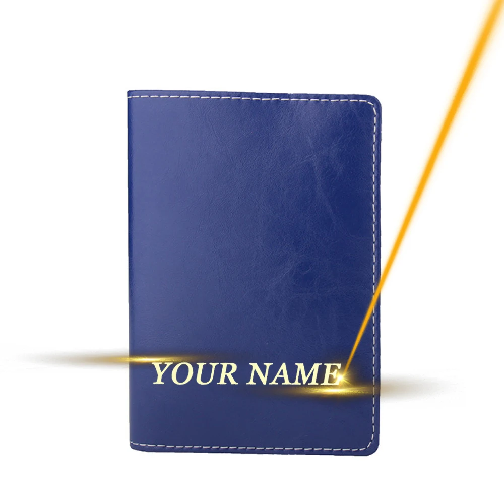 Бесплатная Выгравированная одноцветная Обложка для паспорта мужчин и женщин