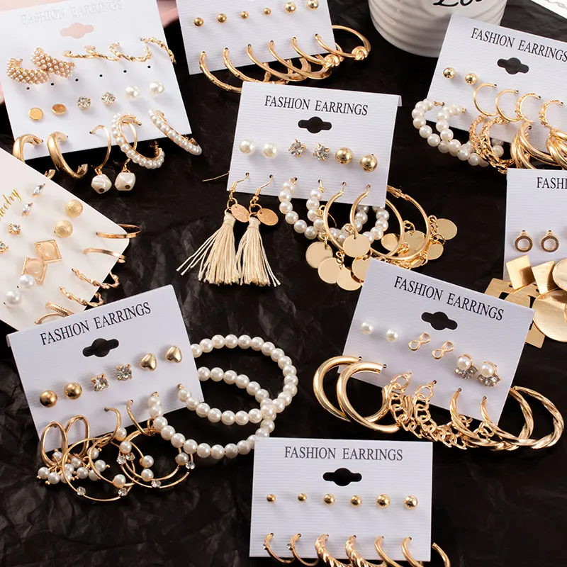 

2021 New Fashion Statement Punk Vintage Female Earrings Pearl Set Gold Silver Color Metal Hoop Earrings For Women Jewelry Gift