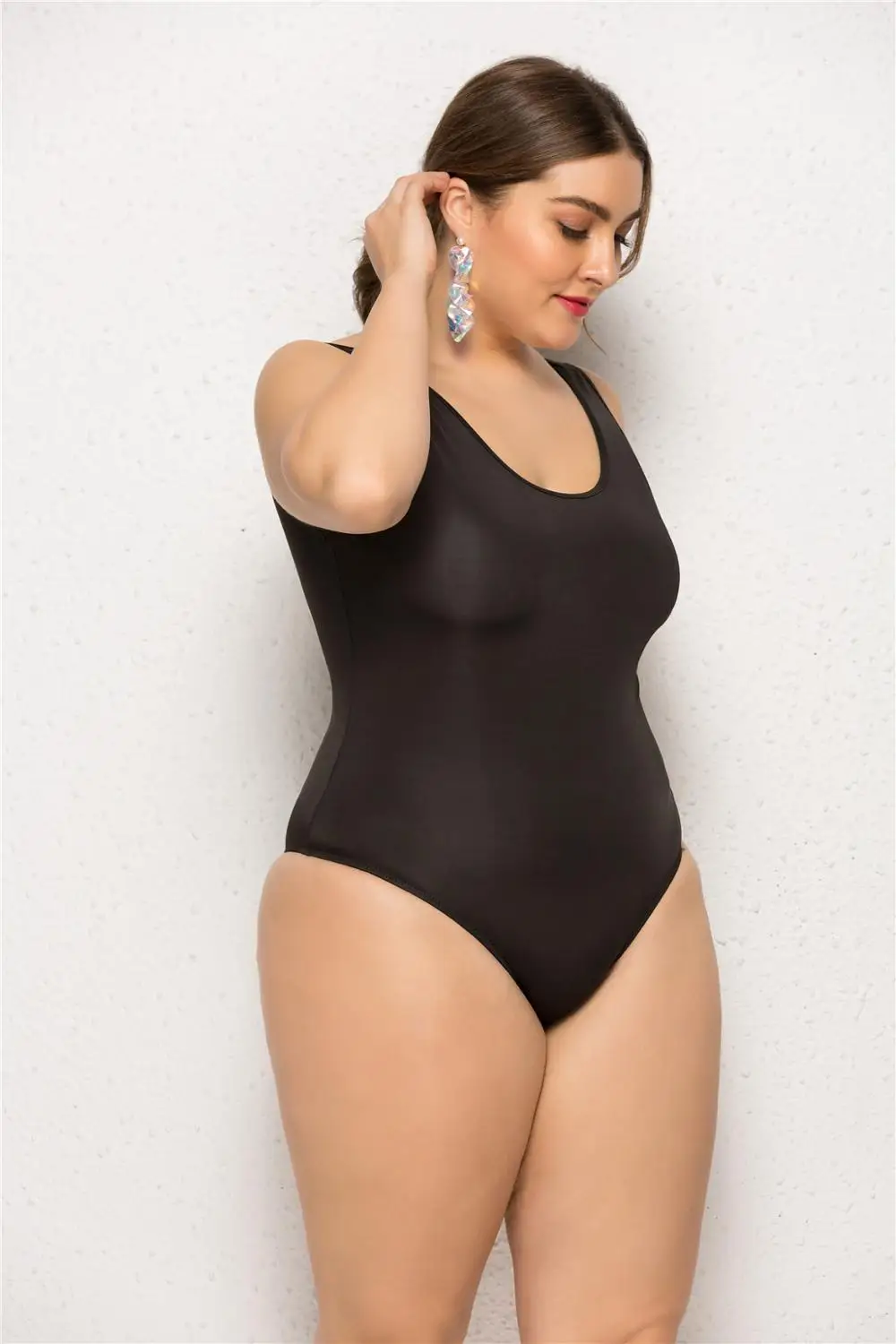 Сплошной цвет плюс размер купальный костюм без рукавов с круглым вырезом шортами