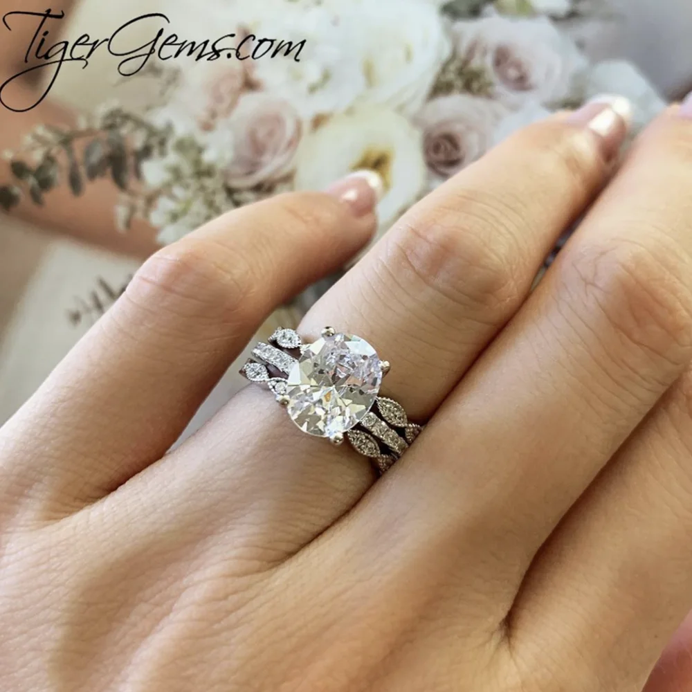 Женское кольцо из серебра 925 пробы с овальным бриллиантом | Украшения и