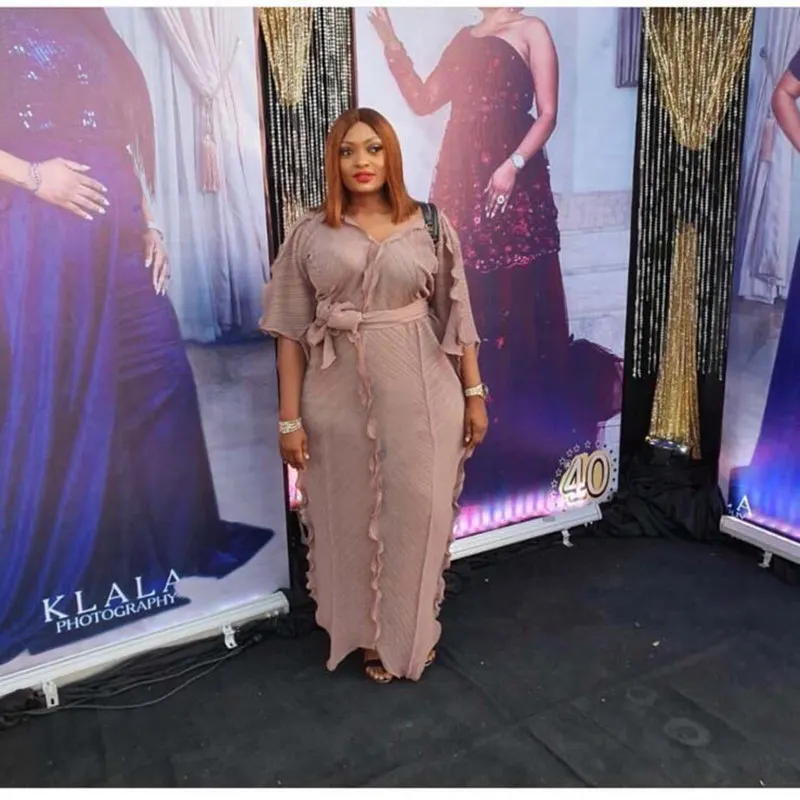 Женское плиссированное платье в африканском стиле свободное с v-образным вырезом