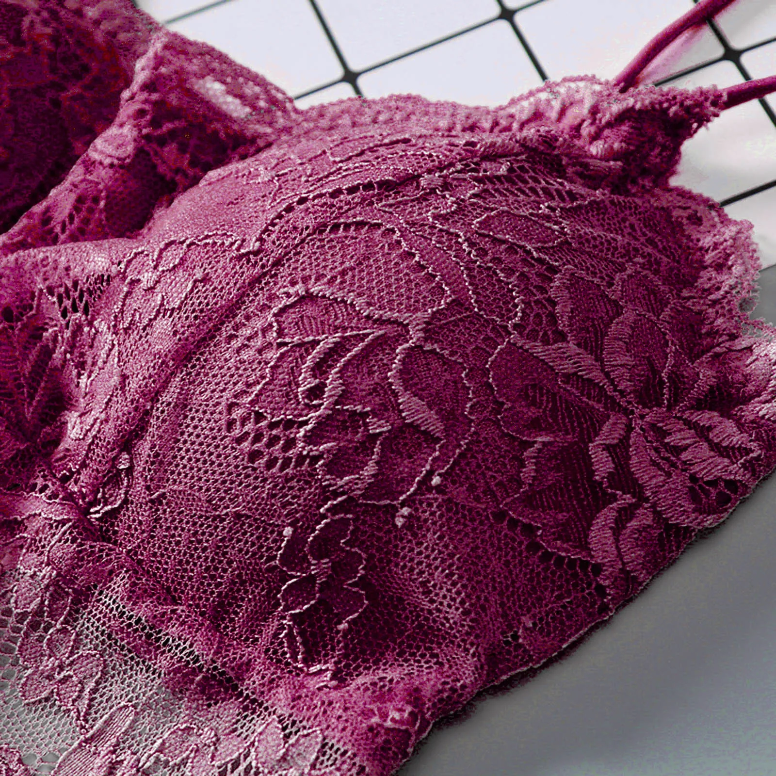 

Women Summer Sexy Vest Have A Chest Pad Wearing Sports Embroidery Push Up Strappy Seduction Underwear
