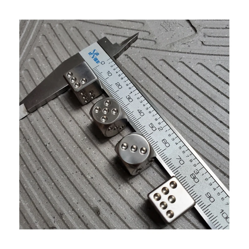 A333 EDC titanium alloy dice solid TC4 six-sided lucky iced cooling Outdoor gadgets | Спорт и развлечения