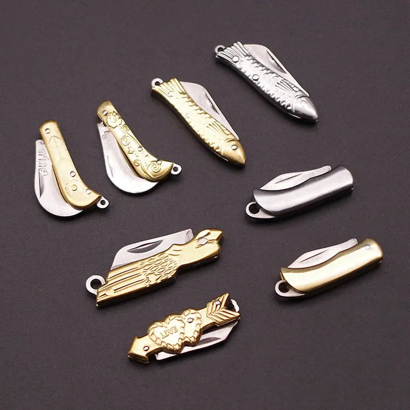 

1PC Mini Stainless Steel Brass Fold Knife Gadget Utility Tool Blade Keychain Camp Hike Outdoor Parcel Package Open Box Letter