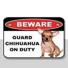 Остерегайтесь защиты Чихуахуа на работе 8 дюймов x 12 дюймов ламинированная табличка для собак