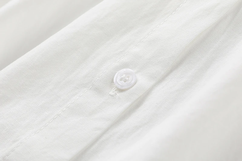 

[EAM] Women Black Ruffles Big Size Blouse New Peter Pan Collar Long Sleeve Loose Shirt Fashion Tide Spring Autumn 2021 1DD5674